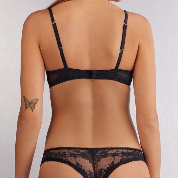 Intimissimi Lingerie 2-piece Balconette Bra (36B) and Panties (M) Set - Picture 3 of 16